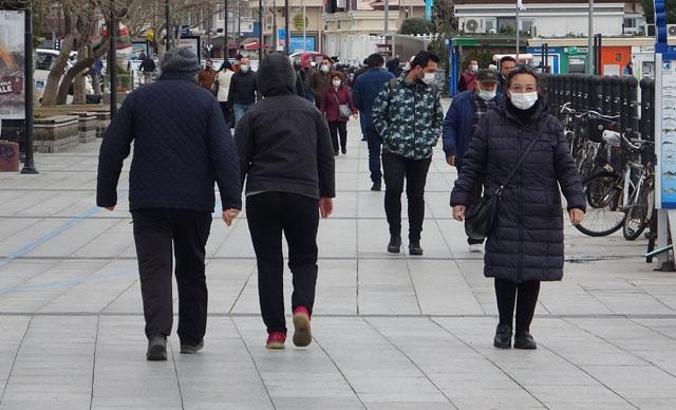 Prof. Dr. Şener: 'Türkiye koronavirüste 3'üncü dalganın içinde'