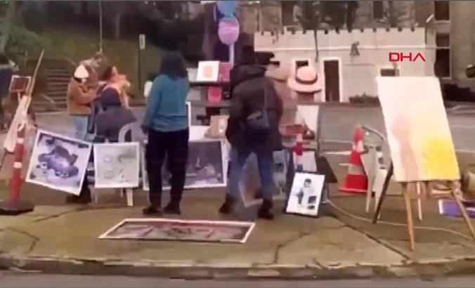 Boğaziçi Üniversitesi'nde Kabe Fotoğrafının Yere Serilmesi Davası'nda 7 öğrencinin 3'er yıla kadar hapsi isteniyor