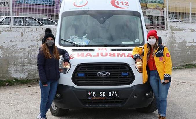 Kadın ATT ve paramediklere ileri ambulans sürüş teknikleri eğitimi