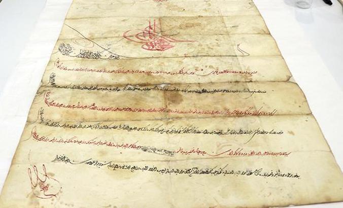 Tesadüfen bulunan padişah fermanı restore ediliyor