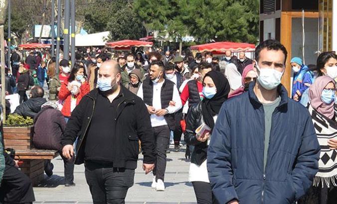 İstanbul'da endişelendiren yoğunluk