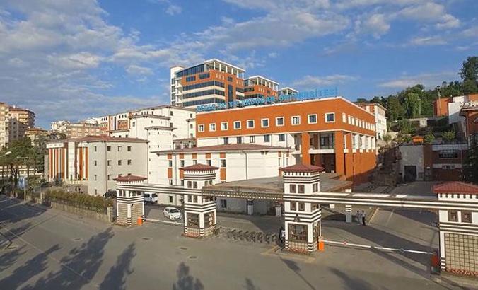 RTEÜ, son 20 yılda kurulan üniversiteler arasında proje bazında ilk 4'te