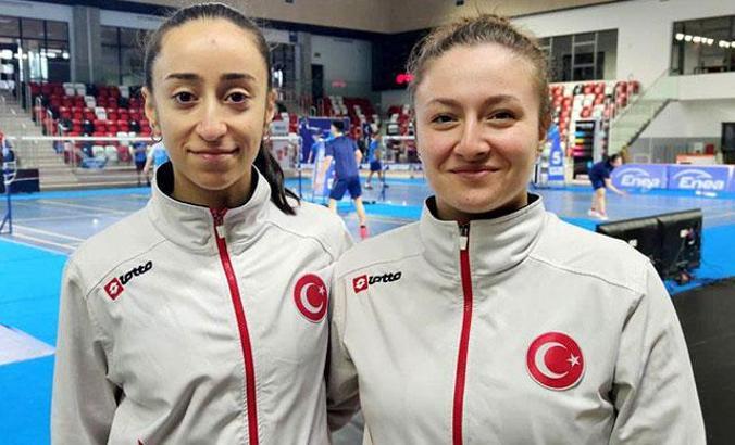 Milli badmintoncu Nazlıcan İnci ve Bengisu Erçetin çifti Polonya'da şampiyon