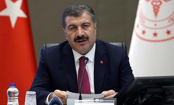 Bakan Koca: Sprey aşıda Faz 1 çalışması 2-3 hafta içinde başlayacak