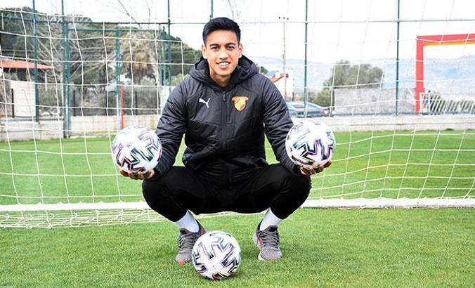 Göztepe'nin kalecisi İrfan Can Eğribayat: A Milli Takım formasını hedefliyorum
