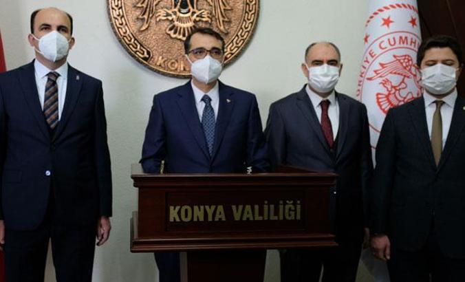 Bakan Dönmez: Dünyanın en büyük güneş santrali enerji üretimine başladı