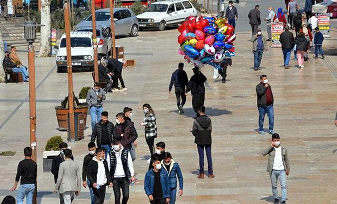 Kahramanmaraş'ta vaka sayısı 3,5 kat arttı, hafta sonu tek gün kısıtlama getirildi