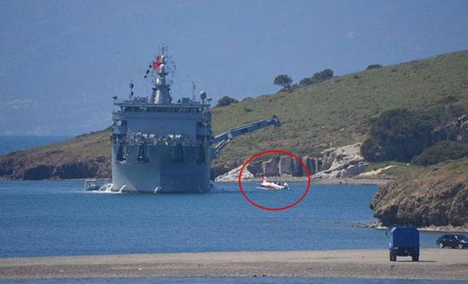 İzmir'de denize düşen uçak çıkarıldı