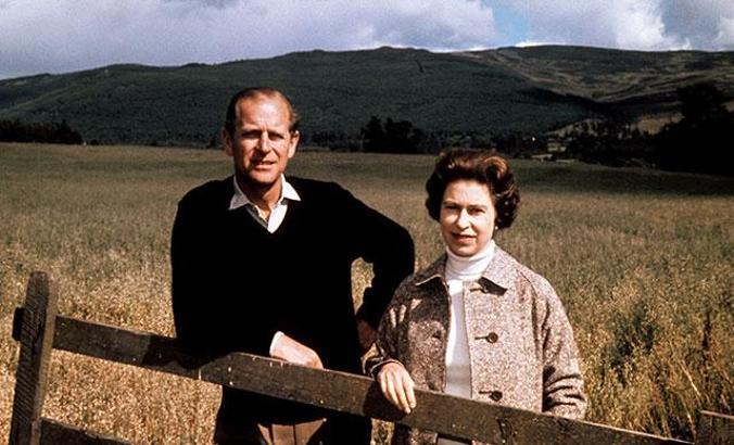 Prens Andrew: Philip’in ölümü Kraliçe’nin hayatında büyük bir boşluk bıraktı