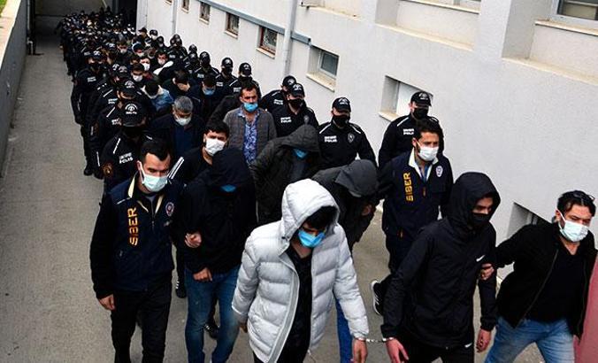 Adana'da ‘garanti kupon’ vaadiyle yasa dışı bahis dolandırıcılığına 29 tutuklama