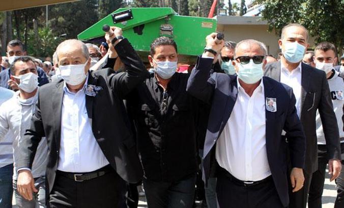 Fatih Terim, Adana Demirspor'un efsane isminin tabutunu omuzladı