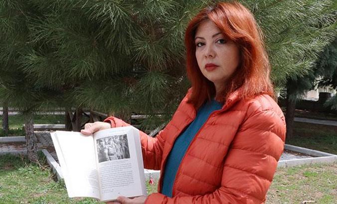 ABD ordusuna emsal olan Kore'deki Türk esirlerin mücadelesini kitaplaştırdı