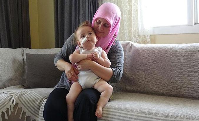 SMA hastası İkra Deniz'in tedavi olabilmesi için son 1 ay kaldı