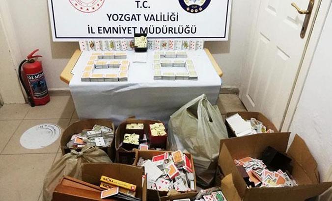 Kısıtlamada kumar oynayan 12 kişiye 68 bin TL ceza