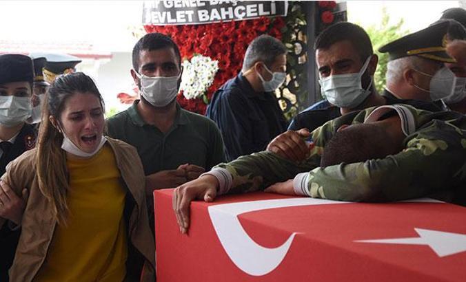 Şehit Teğmen Mehmet Kıvık, son yolculuğuna uğurlandı