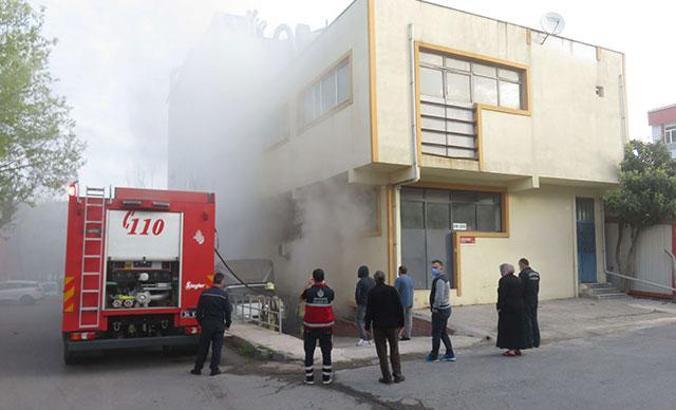 Ümraniye'de mobilya atölyesinde yangın