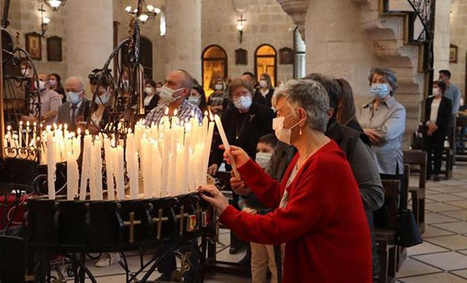 Hatay'da, Hz. İsa'nın temsili cenaze töreni ayini düzenlendi