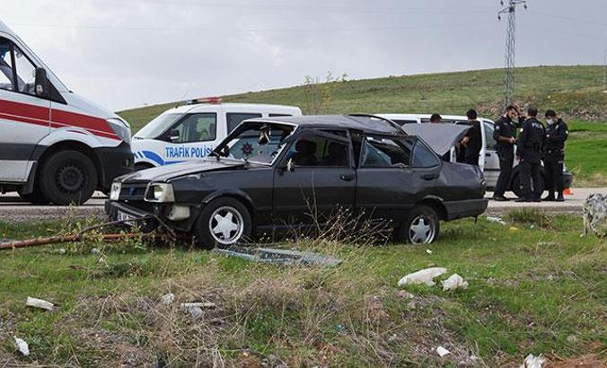 Çubuk'ta trafik kazası: 1 ölü, 2 yaralı
