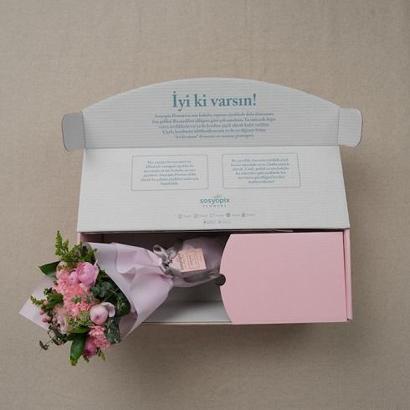 Yerli girişim Sosyopix Flowers markasıyla çiçek pazarına girdi