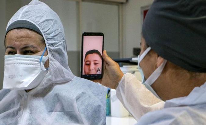 Covid yoğun bakım çalışanı Burcu, 1 yıldır oğluna sarılamıyor
