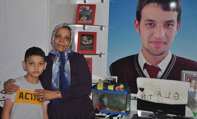 Reyhanlı'daki terör saldırısında oğlunu kaybeden Fatma Tuna: Bizim için anneler günü yok