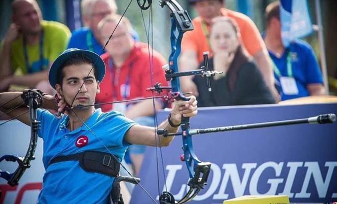 Paralimpik milli okçu Yiğit Caner Aydın: Olimpiyat kürsüsünde yer almak istiyorum