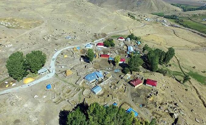 Katliamdan sonra çocuklarıyla vakit geçirip, jandarmayı beklemiş