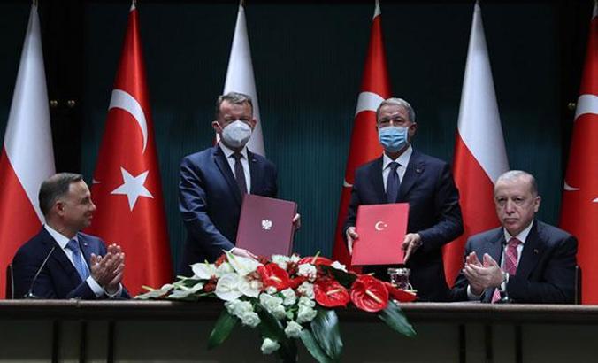 Cumhurbaşkanı Erdoğan: Türkiye, ilk kez NATO ve AB üyesi bir ülkeye İHA ihraç edecek