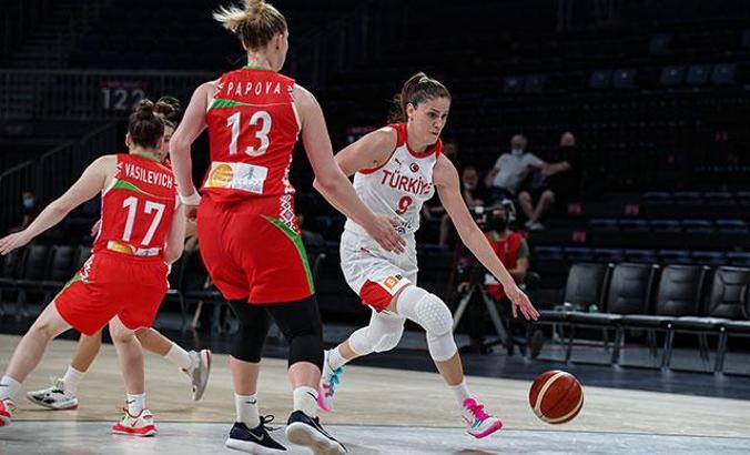 A Milli Kadın Basketbol Takımı, hazırlık maçında Belarus karşısında galip