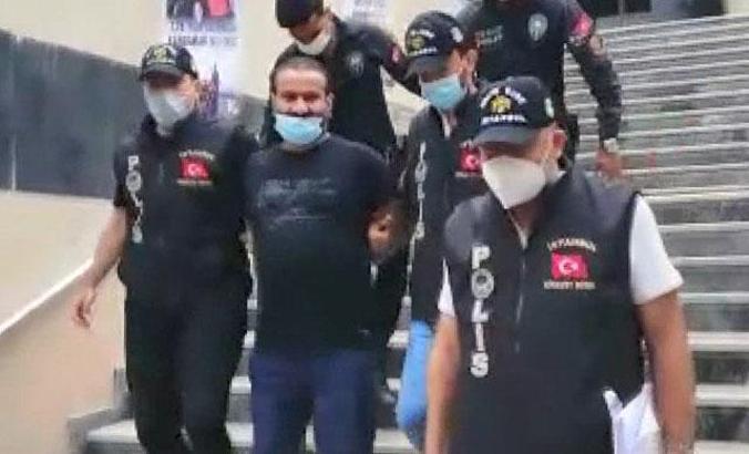 Beykoz'daki silahlı çatışmada otoparkçıyı öldüren saldırganın evinden cephanelik çıktı