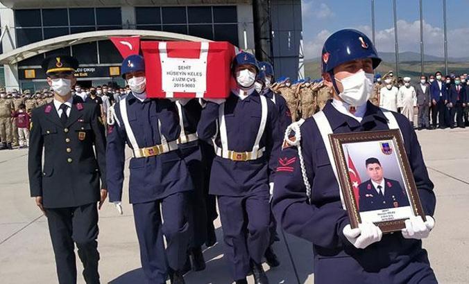 Şehit uzman çavuş için Ağrı'da tören