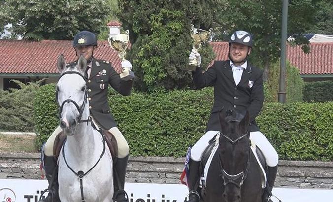 'Bahçeşehir Koleji At Terbiyesi Ligi Yarışmaları' birinci ayak müsabakaları tamamlandı