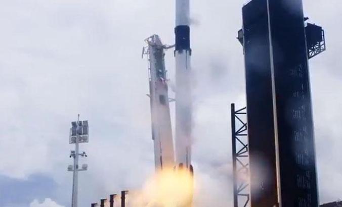 NASA uzaya taze meyve, deniz canlısı ve pamuk fidesi götürdü