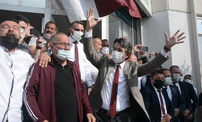 Bandırmaspor'da Onur Göçmez yeniden başkan