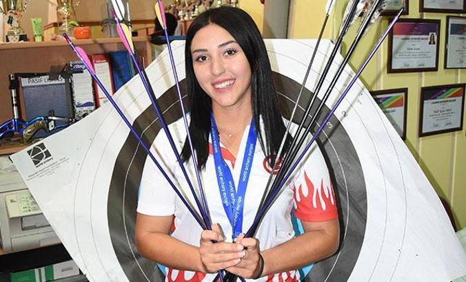 Milli okçu Yasemin Ecem Anagöz: Tarih yazmak istiyorum