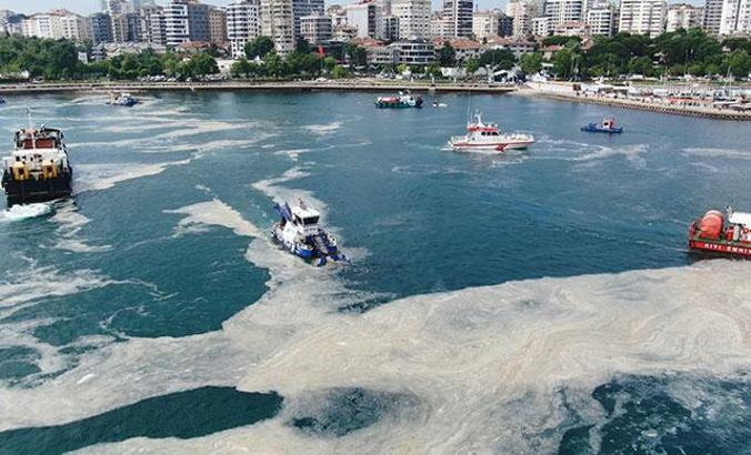 Bakan Kurum: 2684,5 metreküp müsilajı bertarafa gönderdik