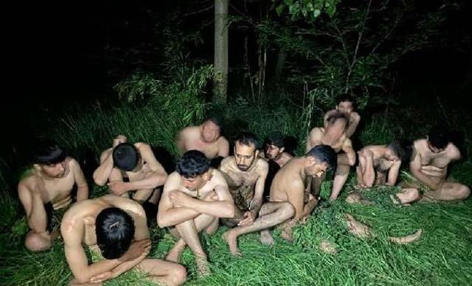 Yunan güvenlik güçleri 42 göçmeni soyup, döverek sınır dışı etti