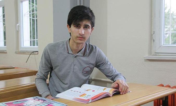 Suriyeli Dlyar, LGS birincisi oldu