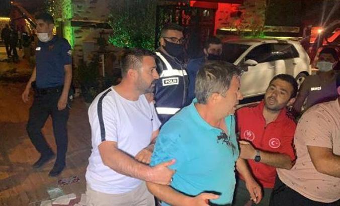 Konya'da gündüz tartışan iki grup arasında gece kafede silahlı kavga çıktı: 1 ölü