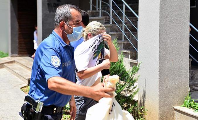 Eşini rezidansta bıçakla öldüren kadın: Kıskanıp, beni dövüyordu