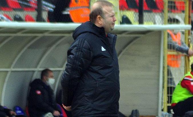 Turgutluspor'da yönetim Abdullah Ercan'la yolları ayırdı