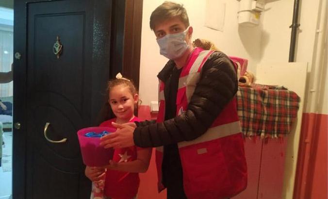 Engelliler için 3 haftada 10 bini aşkın mavi kapak