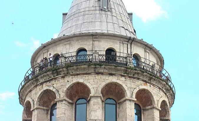 Galata Kulesi'ni ziyaret yabancılara 100 lira, yerli turiste müze kart ile 60 lira