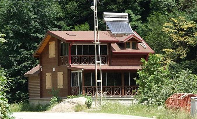 'Tosuncuk' dere yatağına kaçak villa yaptırmış