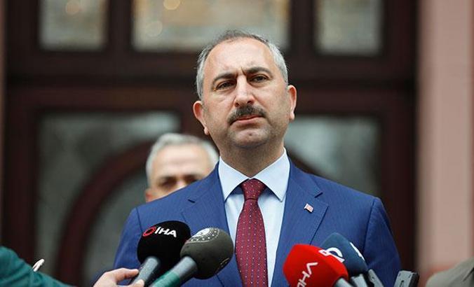 Abdulhamit Gül: 1000 hakim savcı alımı yapacağız