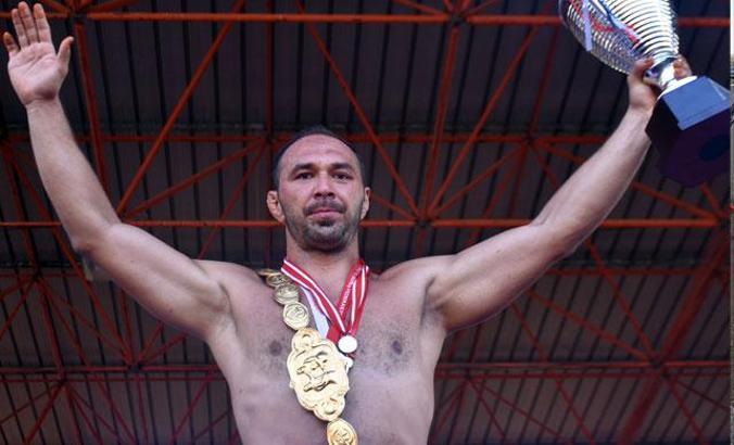 Kırkpınar Başpehlivanı Ali Gürbüz: Kemeri babamın mezarına asacağım