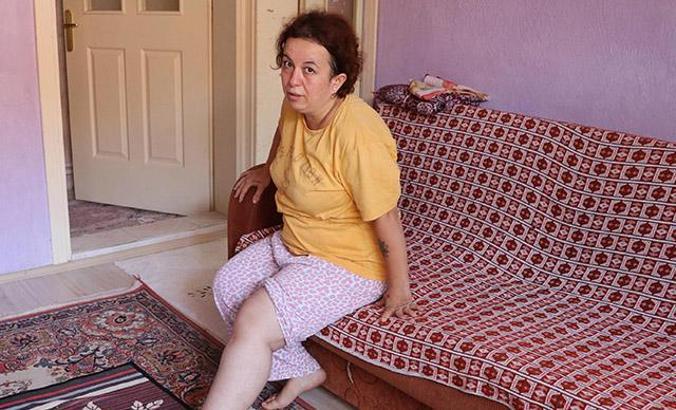 'Karın gerdirme ameliyatı sonrası, belden aşağısını sağlıklı kullanamıyorum'