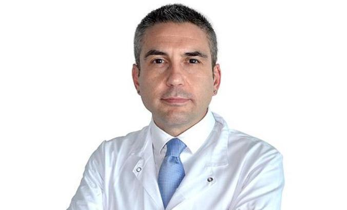 Kırık kalp sendromu geçici kalp yetmezliği durumudur