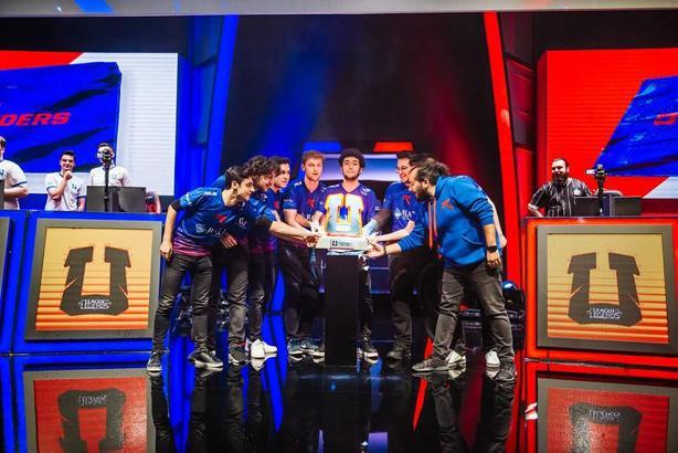 Yetenekli espor oyuncuları için burs başvuruları başladı