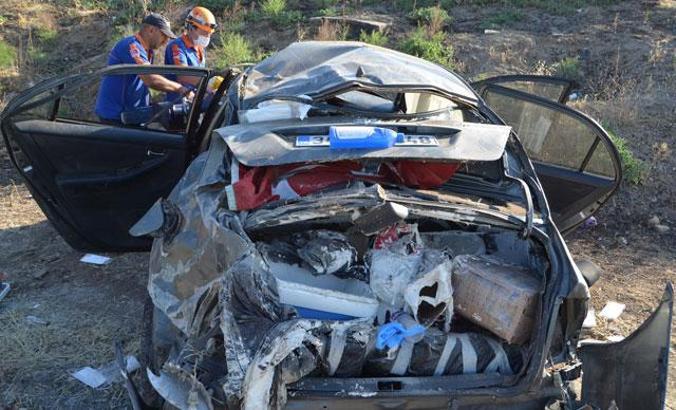 Bayram tatiline giderken kaza yaptılar: 4 yaralı